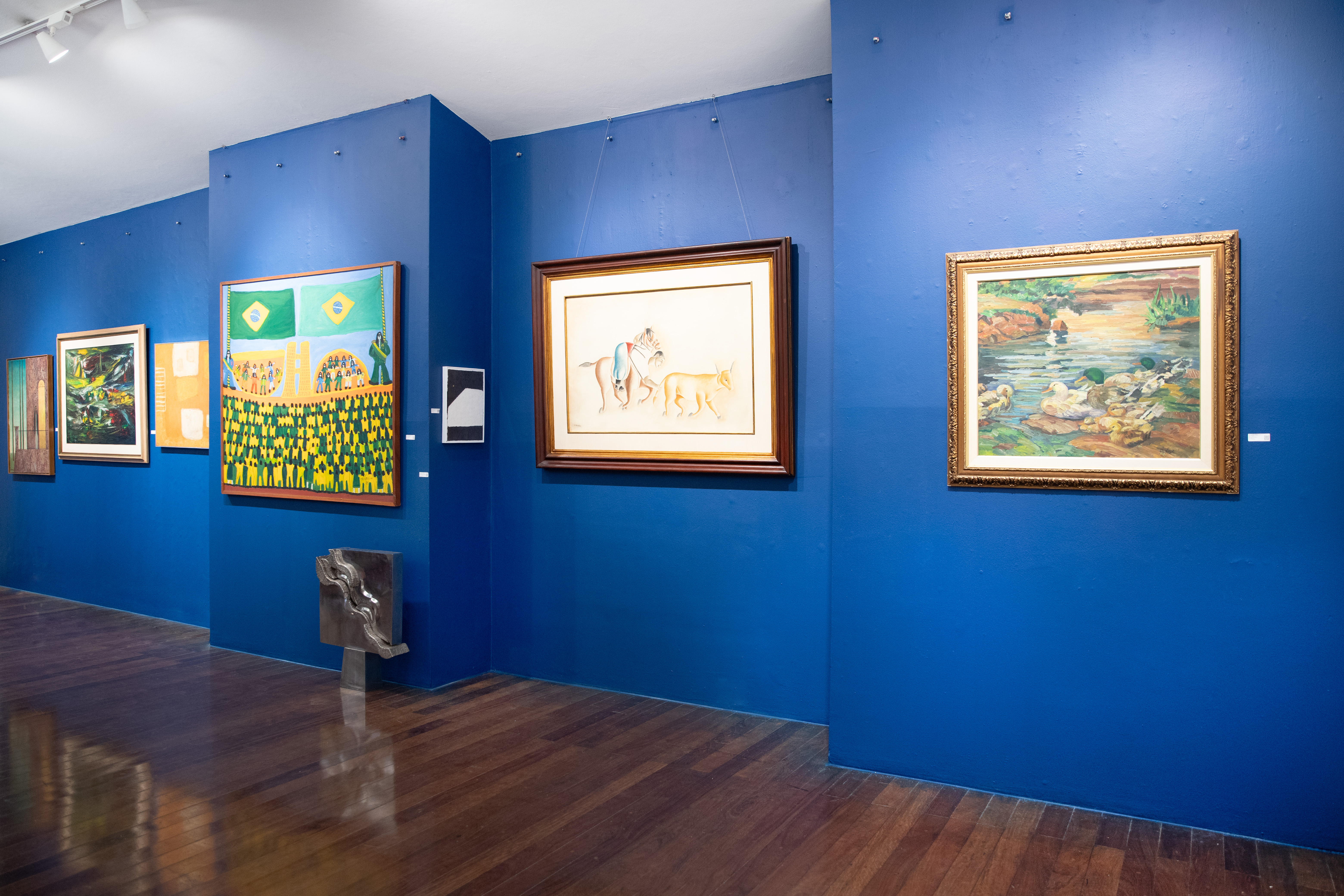 Art Auction Exhibition