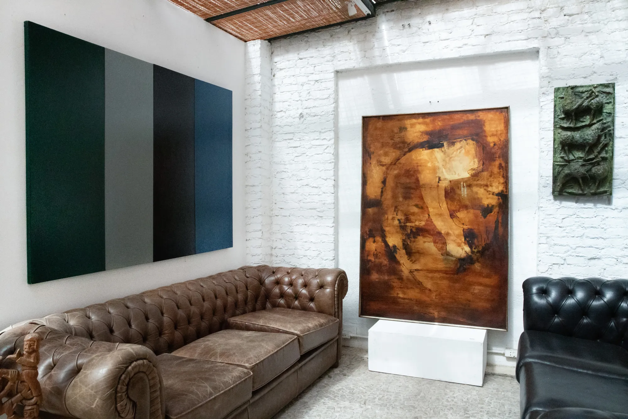 Art Auction Exhibition