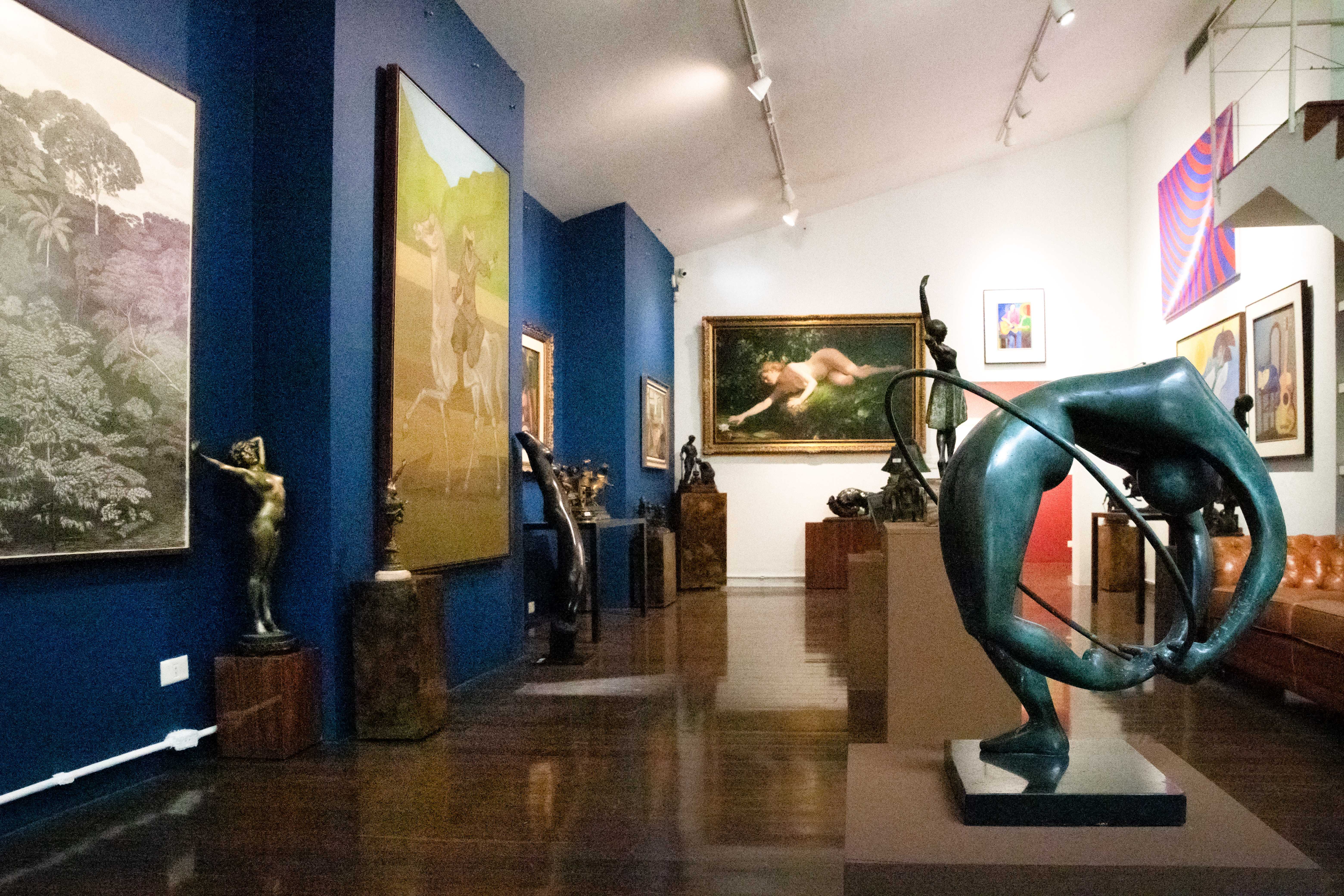 Art Auction Exhibition