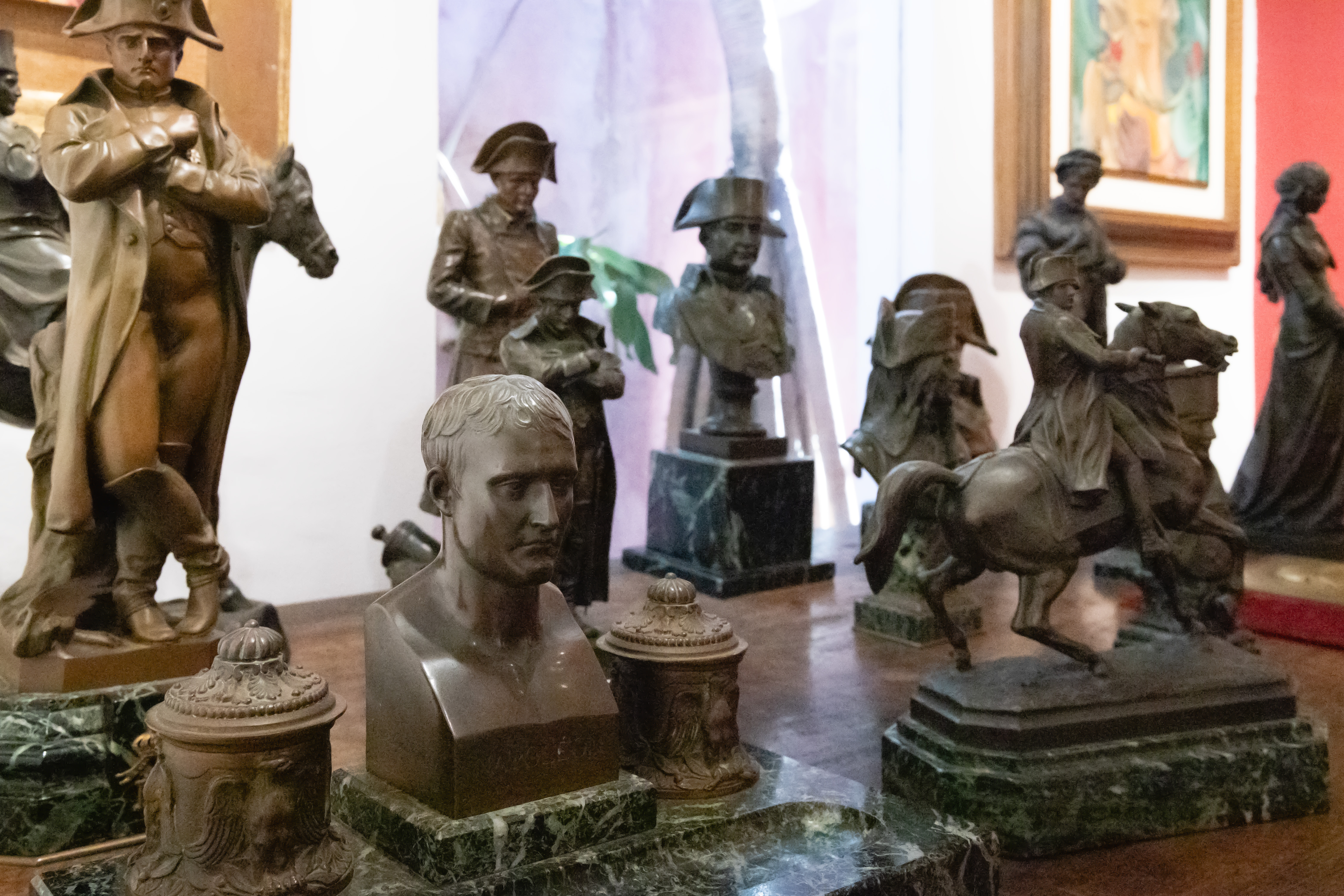 Art Auction Exhibition