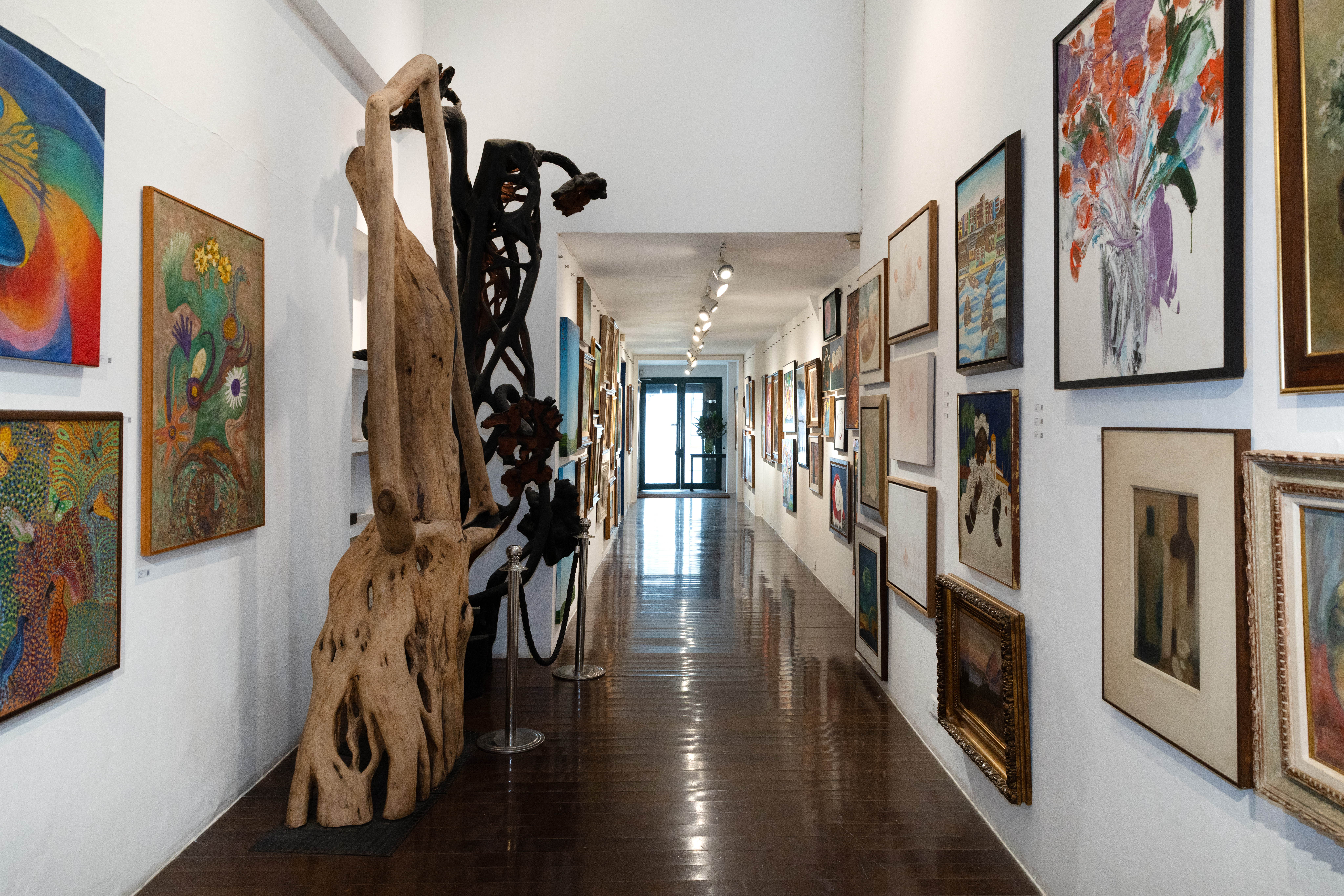 Art Auction Exhibition