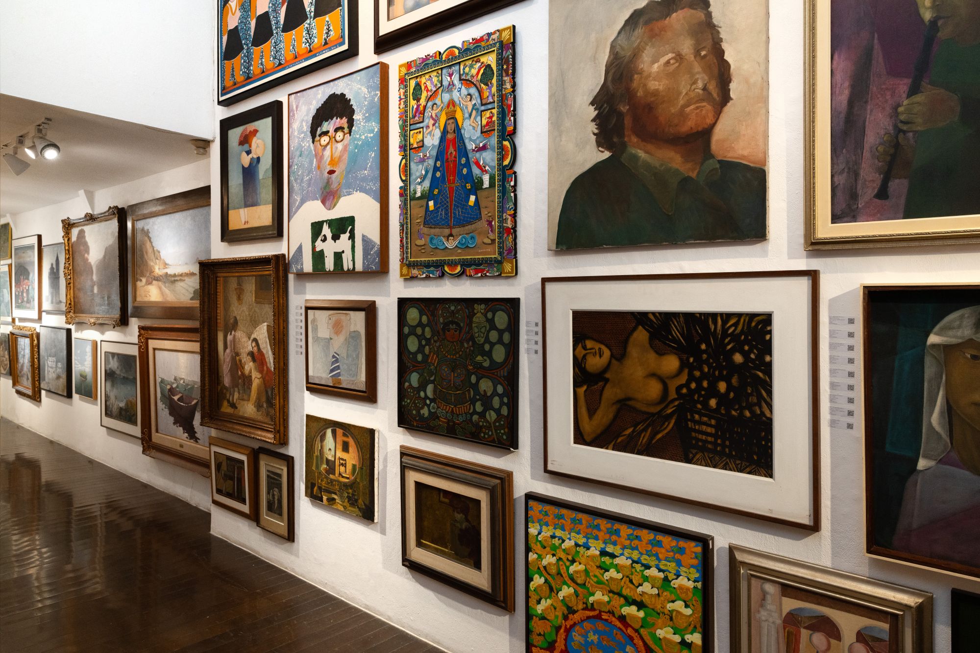Art Auction Exhibition