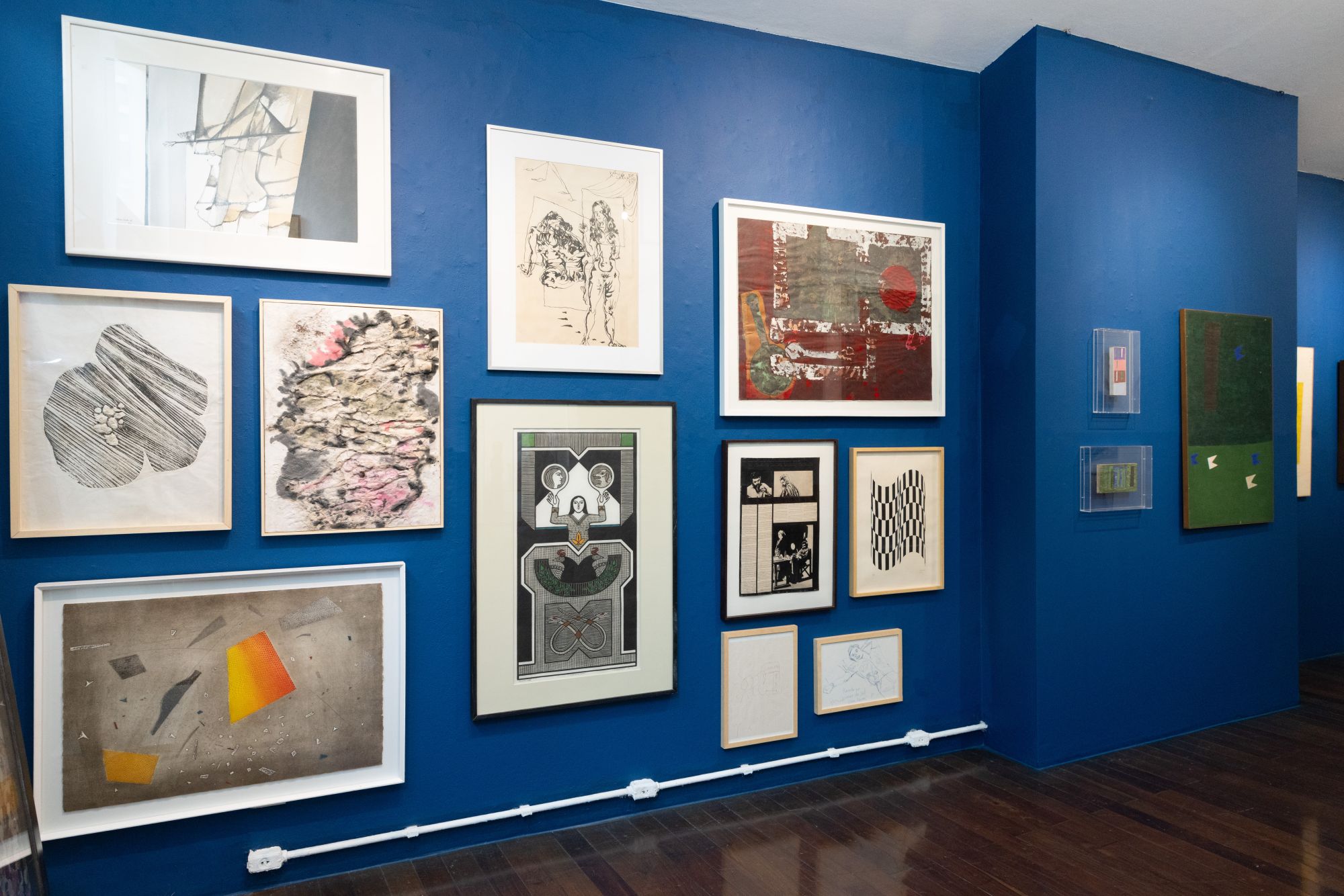 Art Auction Exhibition