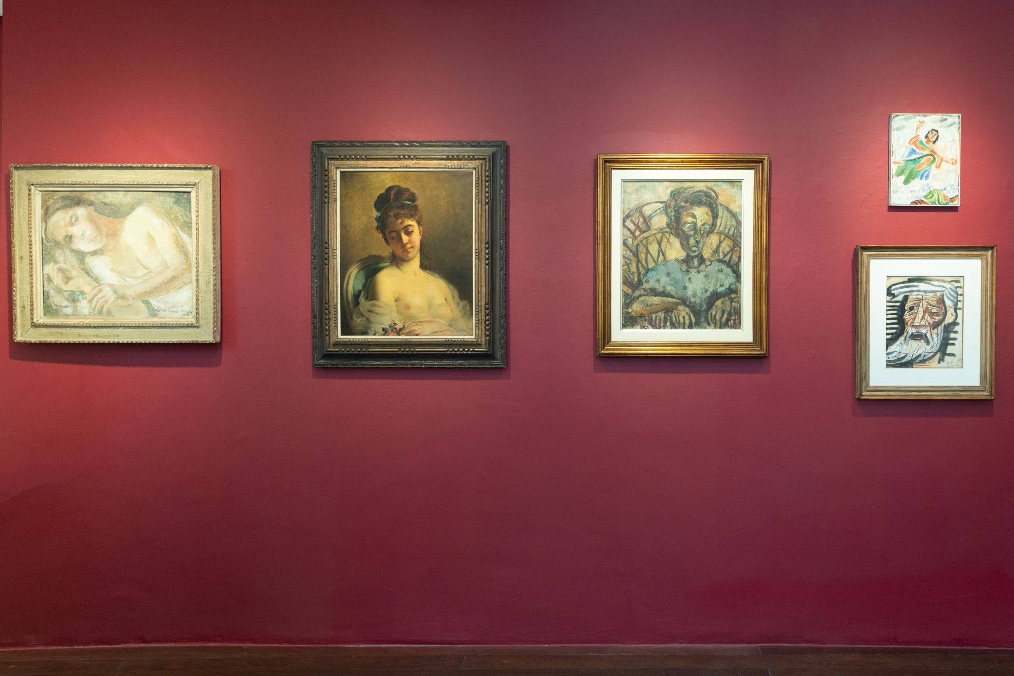 Art Auction Exhibition