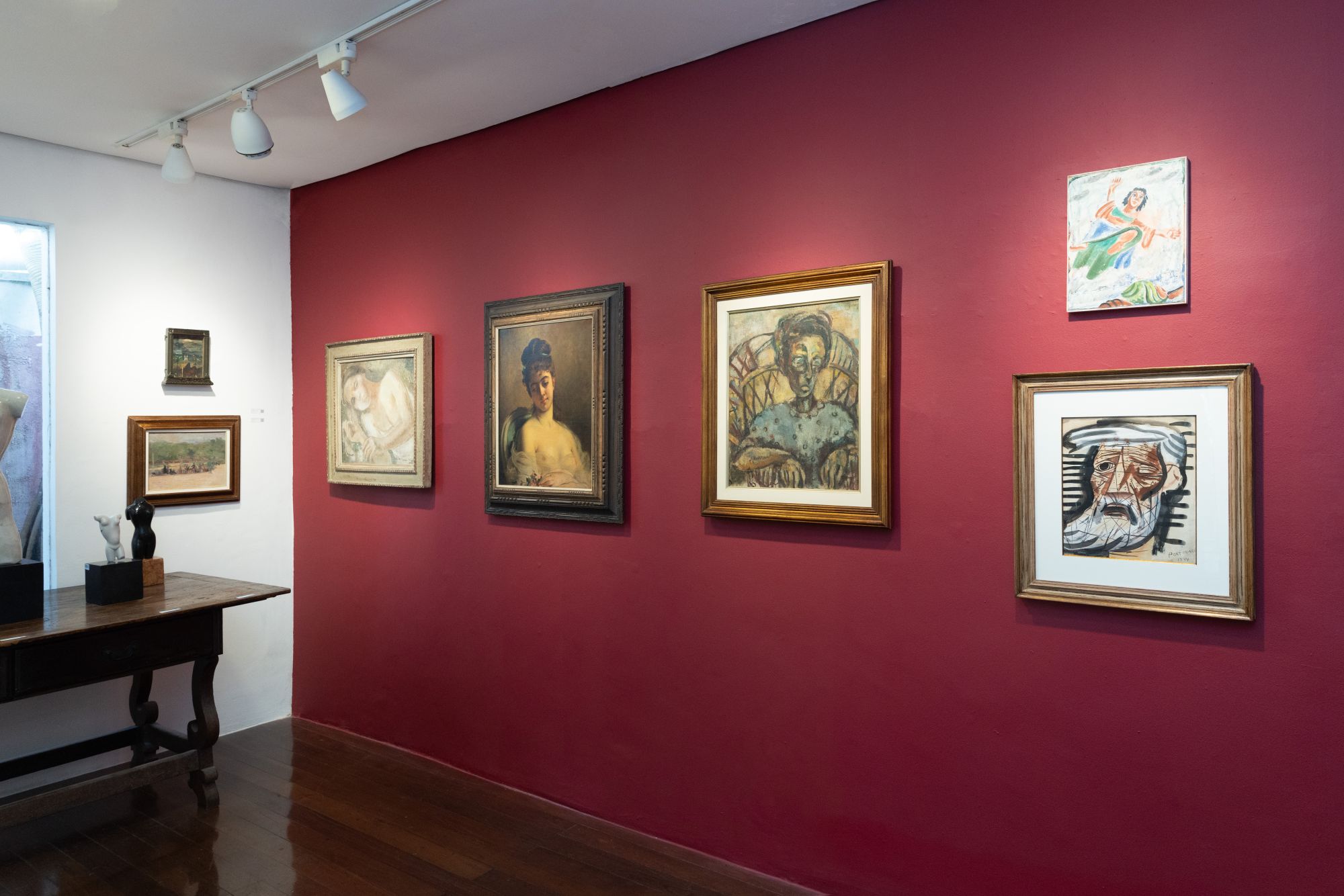 Art Auction Exhibition