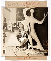 Bruno Giorgi em seu Atelier -