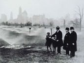 Autor Não Identificado - Central Park Sprinkler, Turned One for the First Time