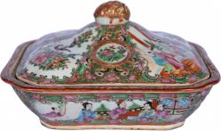 Autor Não Identificado - Legumeira com tampa de porcelana chinesa dito "Rose Medallion"