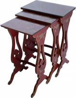 Autor Não Identificado - Nest Table With 3 Tops