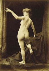 Nu Feminino -