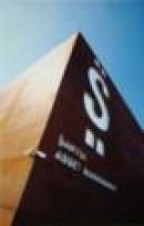 Autor Não Identificado - Sede Banco Santos - Logotipo em Vista Oblíqua