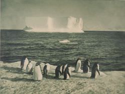 Herbert George Ponting - An Iceberg off Cape Royds