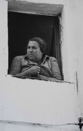 Herbert List - Femme à Sa Fenêtre