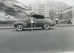 Hildegard Rosenthal - Carro Parado com Motorista e Moça
