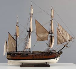 Modelo Naval - La Flore