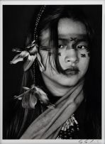 Sebastião Salgado - Yara Asháninka, a filha mais velha de Wewito Piyãko e Auzelina. Território Indígena Kampa do Rio Amônea