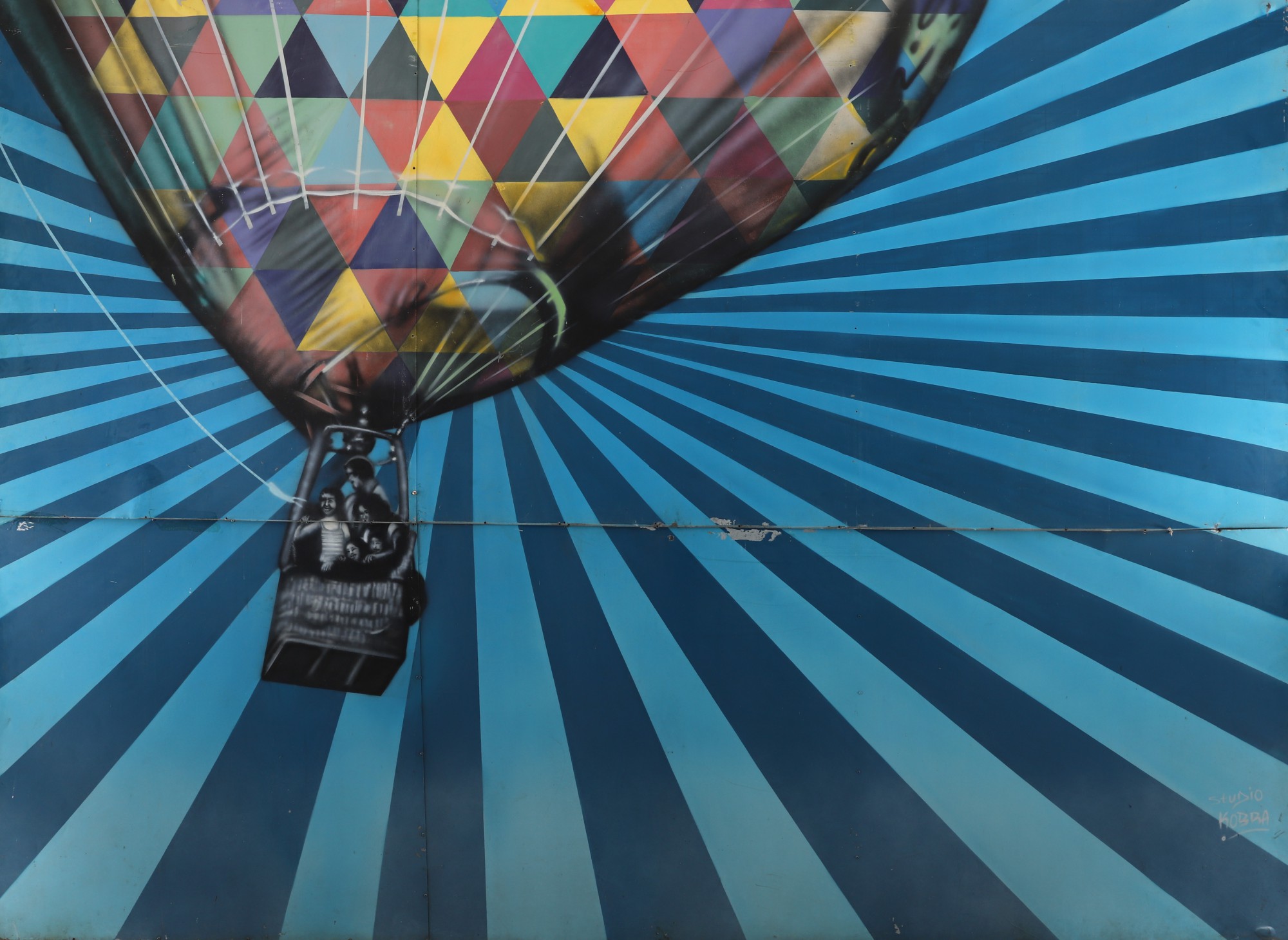 Studio Kobra - Balão