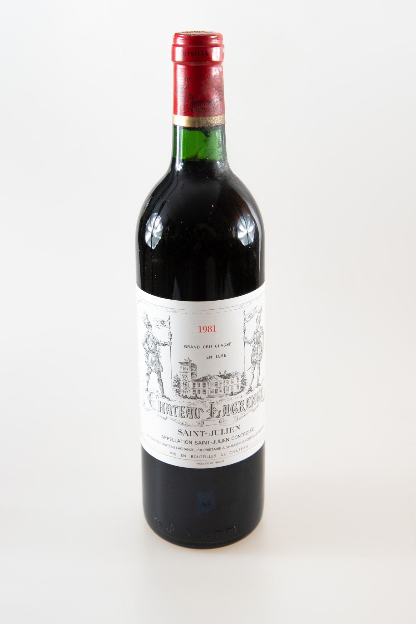 Vinho - Chateau Lagrange, Saint Julien Grand Cru Classe, Bordeaux